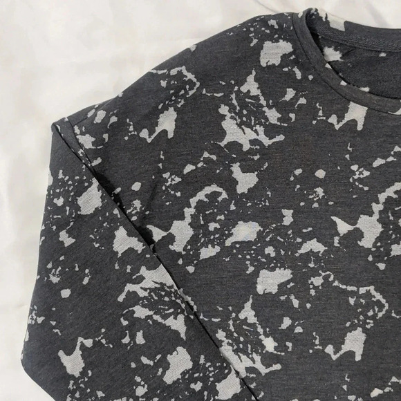 Fabletics Burnout Sweatshirt Color Charcoal Heather Floral Print Size S - Picture 6 of 14
